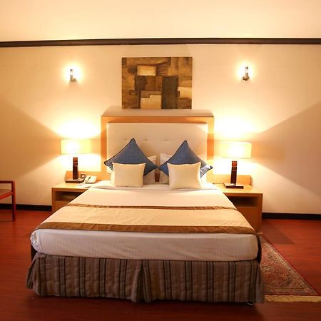 London Crown Hotel Dubai Dış mekan fotoğraf