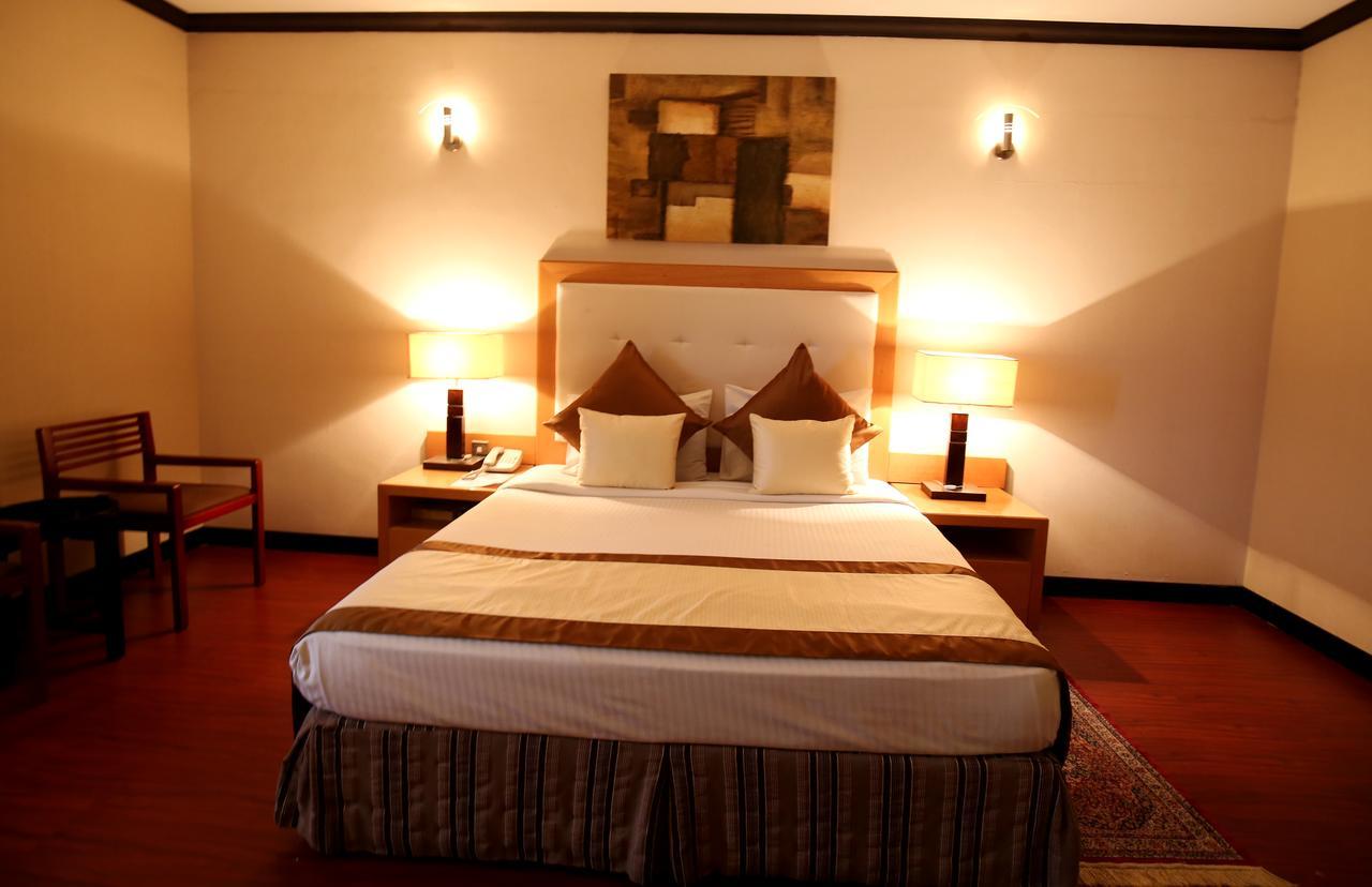 London Crown Hotel Dubai Dış mekan fotoğraf