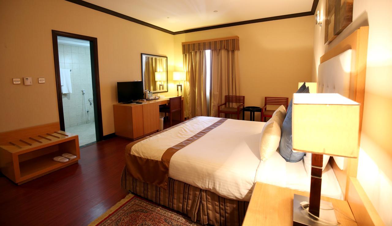 London Crown Hotel Dubai Dış mekan fotoğraf