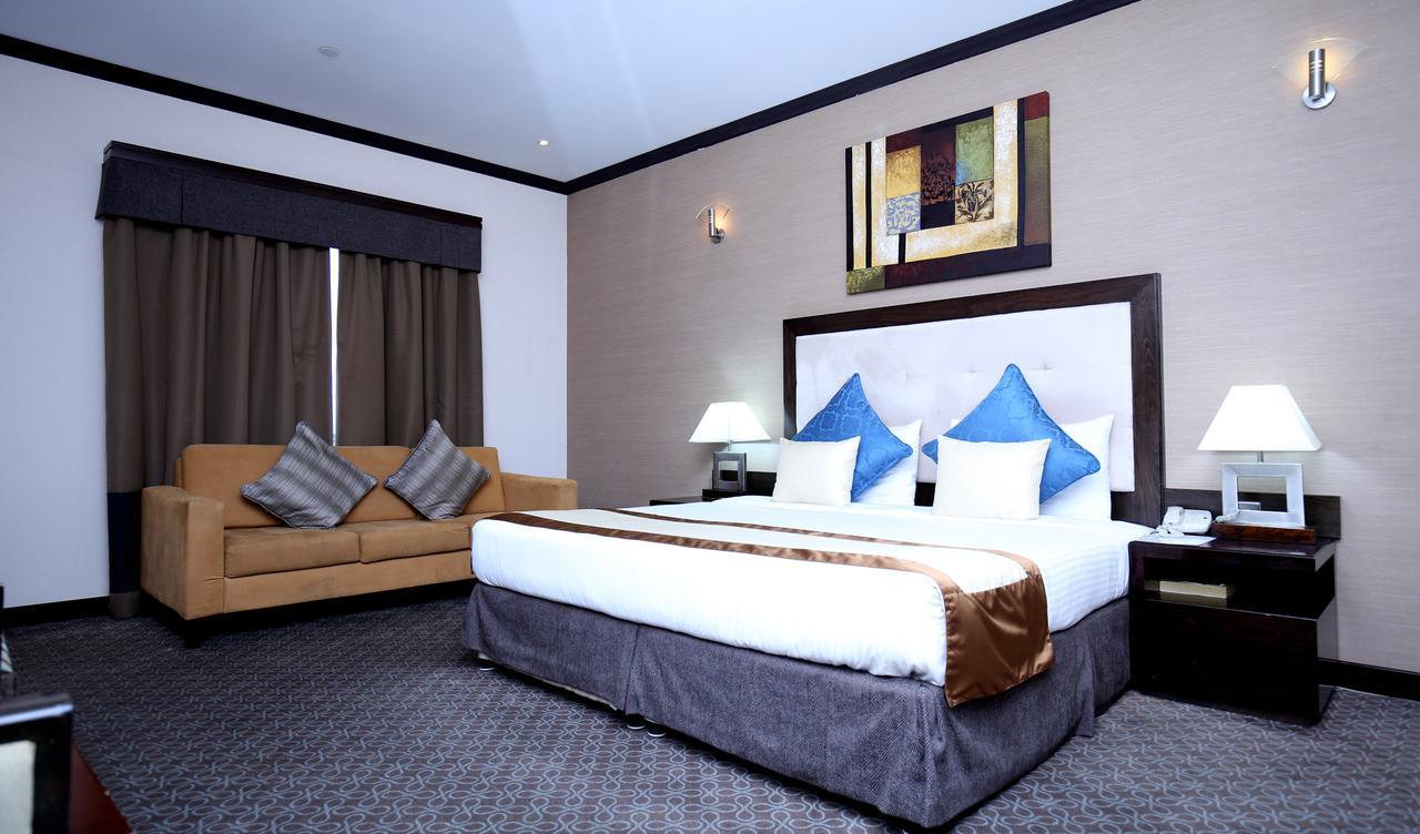 London Crown Hotel Dubai Dış mekan fotoğraf