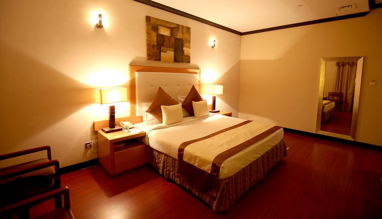 London Crown Hotel Dubai Dış mekan fotoğraf