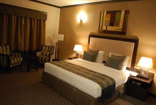 London Crown Hotel Dubai Dış mekan fotoğraf